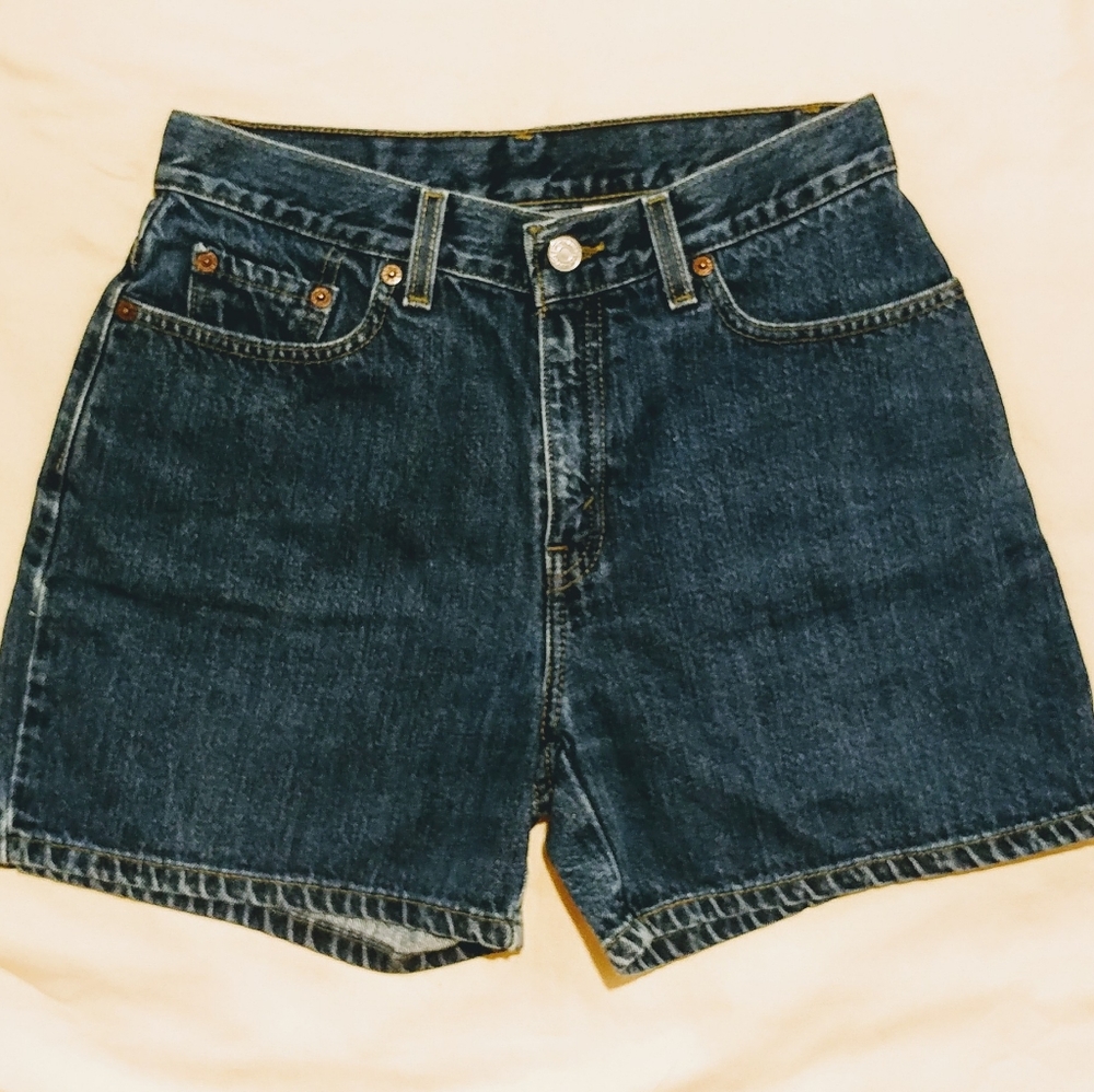 Levi's Shorts Dark Wash Denim Size 6